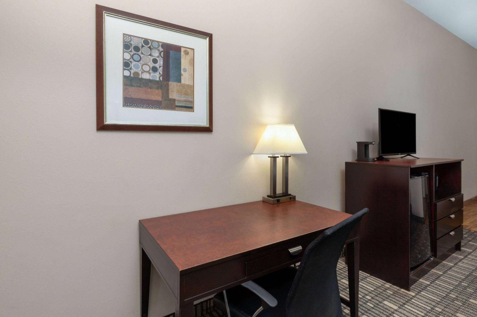 La Quinta By Wyndham Fort Worth - Lake Worth Экстерьер фото